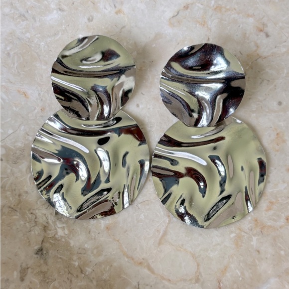 Adina Eden -Chunky Fluid double Disc *Shopbop* Silver Earrings - Picture 2 of 7